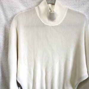 Marciano by Guess Darra Top in Pale Pearl NWT Size L
